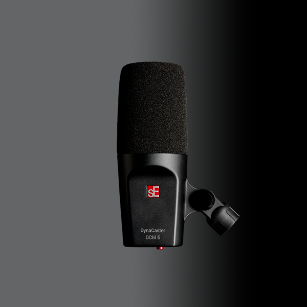 다이내믹 마이크이지만 48V 팬텀 파워도 사용할 수 있는 DCM6